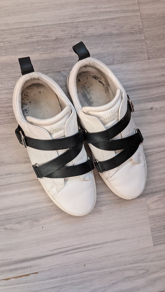 Valentino Valentino Garavani V-Punk Rockstud Accent Leather Sneakers Size US 7 / EU 40 - 2 Thumbnail