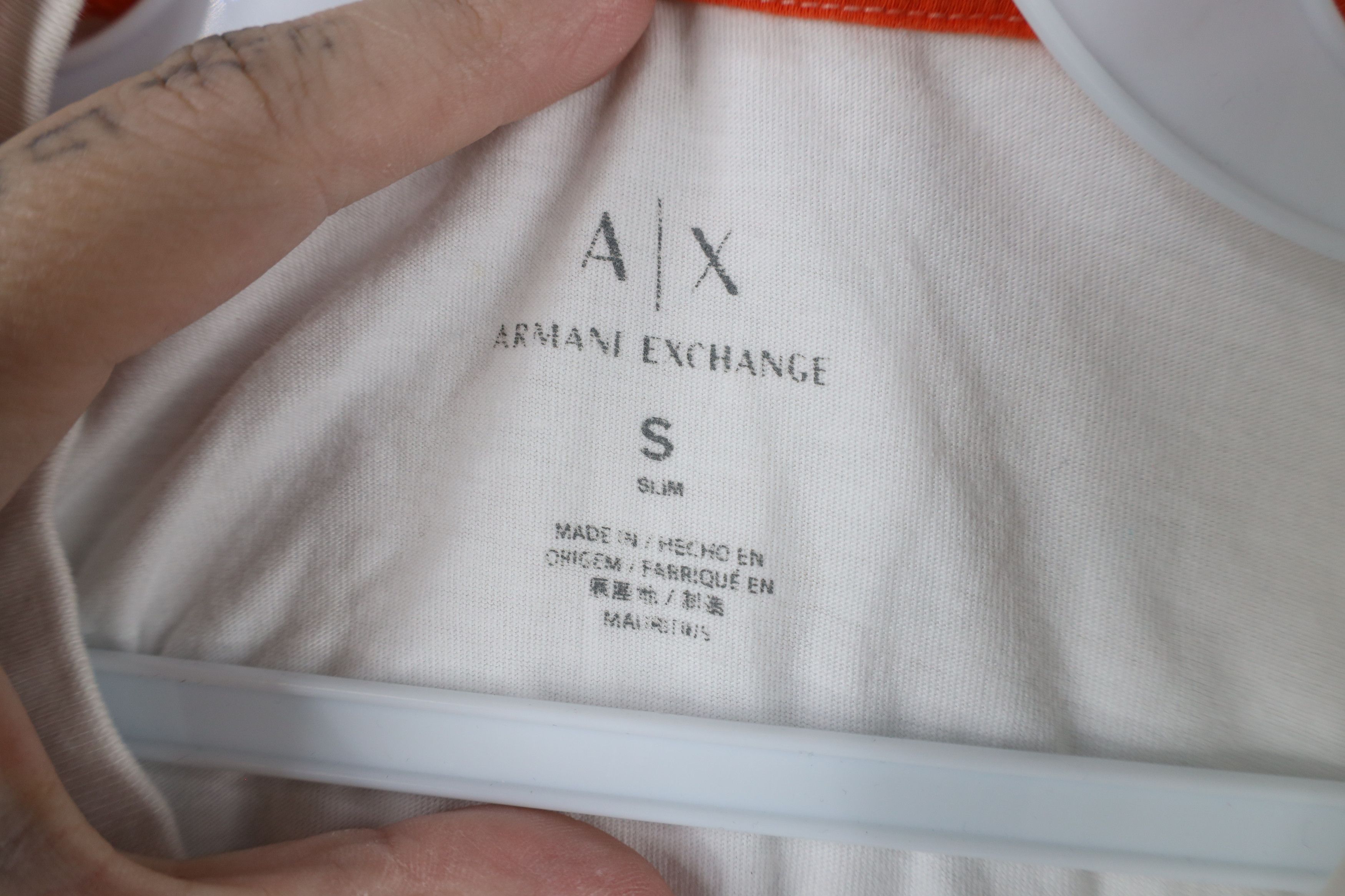 Armani Exchange × Vintage Armani Exchange Distressed Spell Out Block Letter T-Shirt Size US S / EU 44-46 / 1 - 10 Thumbnail