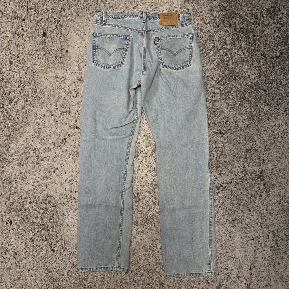 Vintage Vintage 90s Levi's 505 Light Wash Denim Jeans USA ERD Grunge Size US 36 / EU 52 - 2 Thumbnail