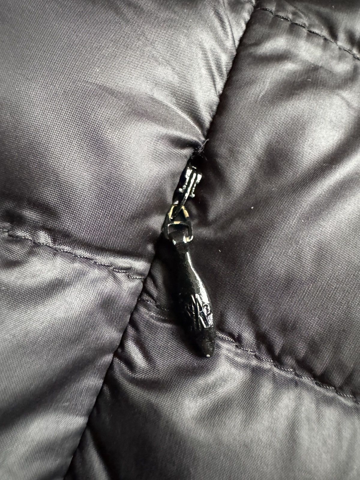 Moncler MONCLER “LIANE” ladies gilet REAL SIZES IN PHOTOS BY TAPE Size S / US 4 / IT 40 - 13 Thumbnail