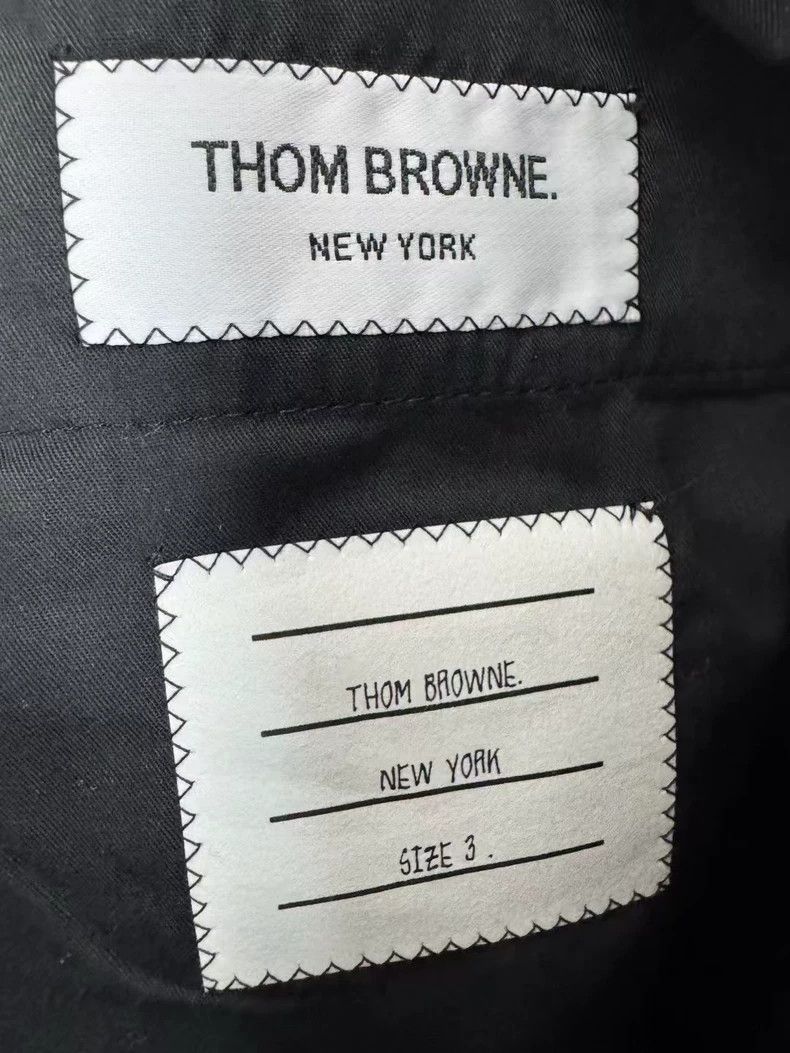 Thom Browne Thom Browne size3 Gray four-barrel wool trousers Size 34R - 4 Thumbnail