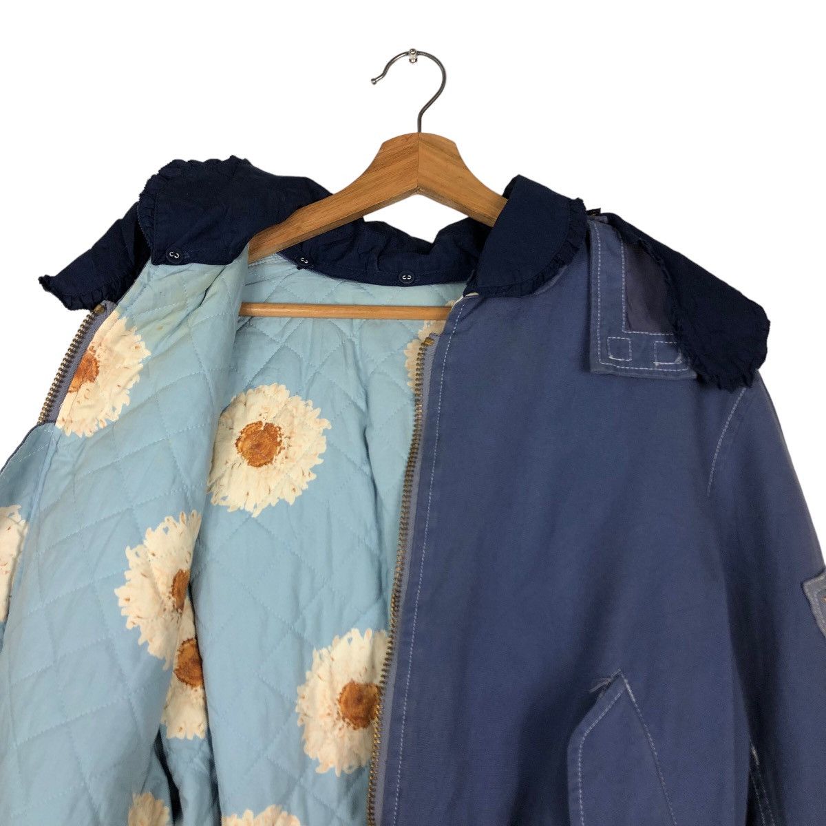 Japanese Brand Vintage Bomber Jacket Pink House Big Logo Bondage Parachute Size US M / EU 48-50 / 2 - 14 Thumbnail