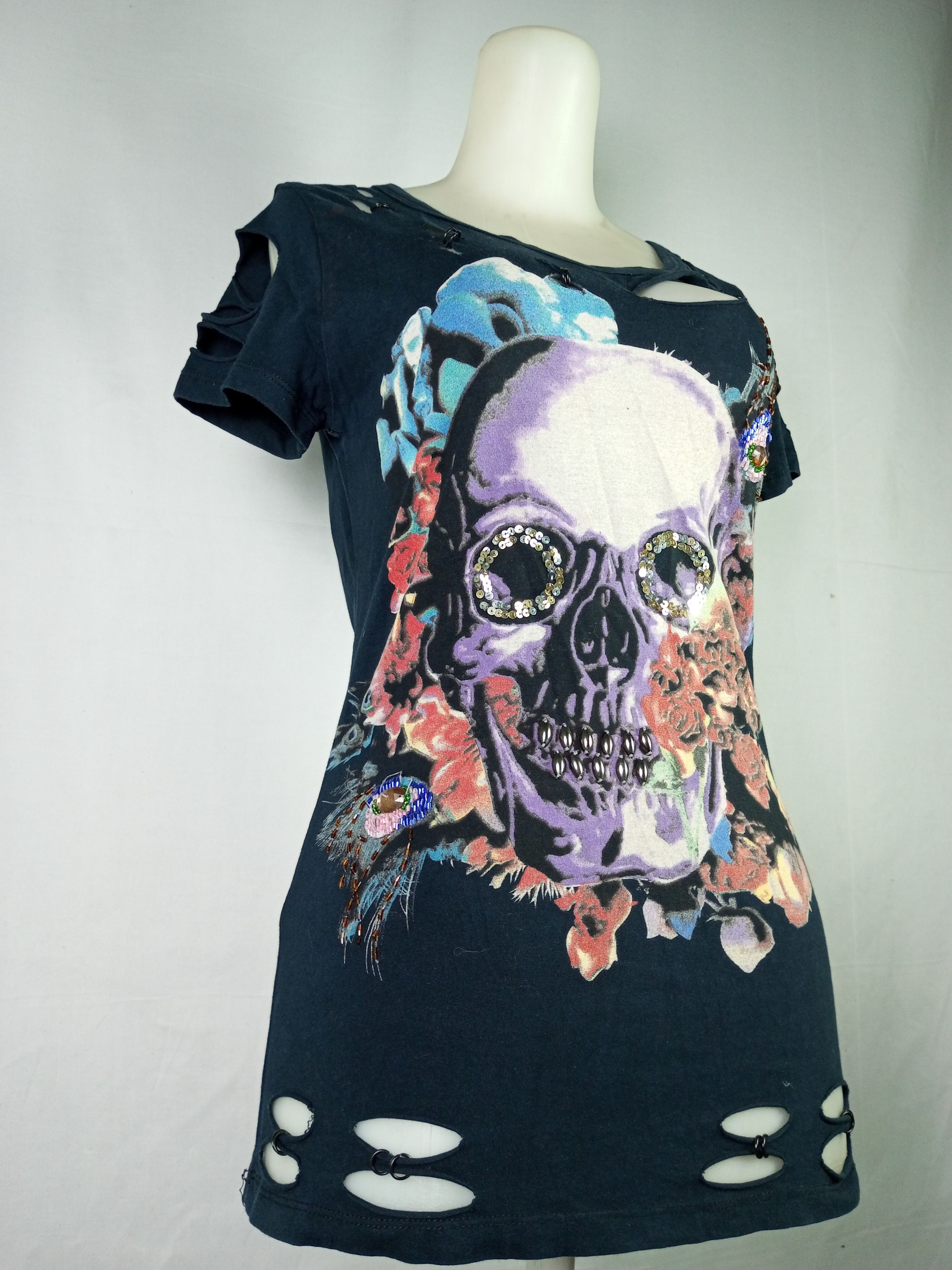 Japanese Brand Undefined Punk Distressed Skull Skeleton Tshirt Size M / US 6-8 / IT 42-44 - 18 Thumbnail