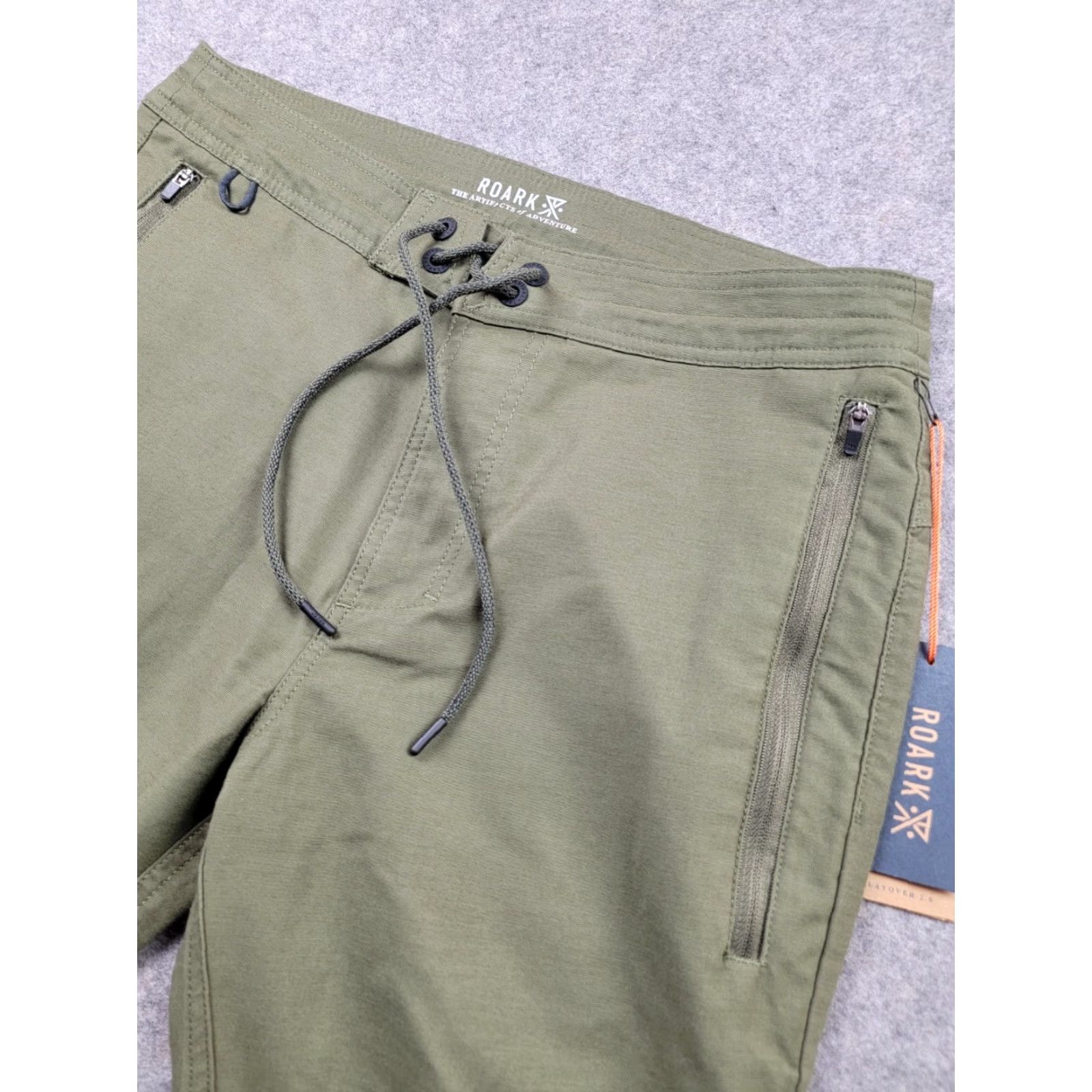Roark Roark Layover 2.0 Traveler Utility Pant Mens 28 Green Slim Straight NWT Cotton Nylon Spandex Canvas Pockets 30 In Inseam Chino Front Flat Front Size US 28 / EU 44 - 3 Thumbnail