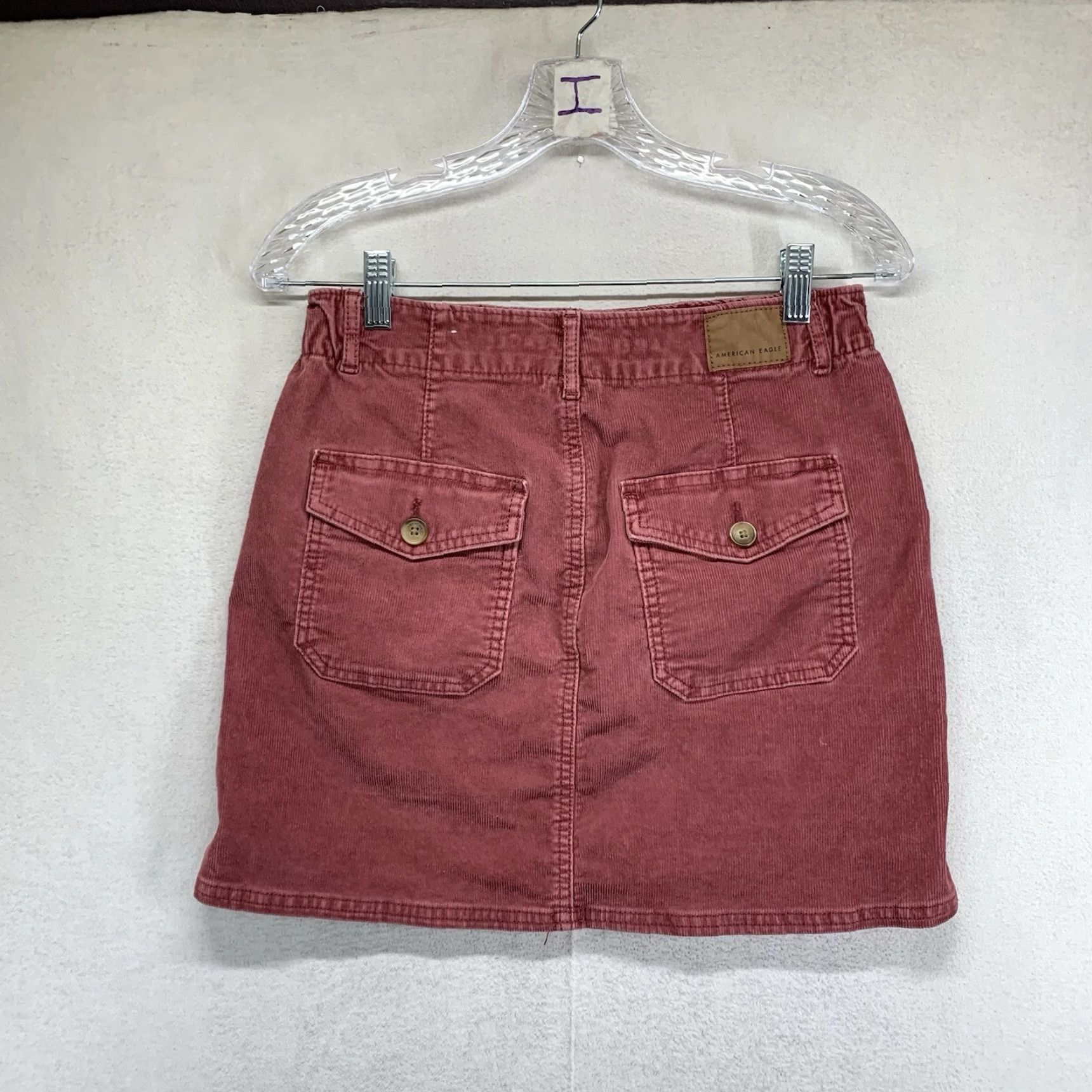 American Eagle Outfitters American Eagle Women's Mini Skirt Size 4 Red Corduroy Stretch Casual 90s Preppy Size 27" / US 4 / IT 40 - 2 Thumbnail