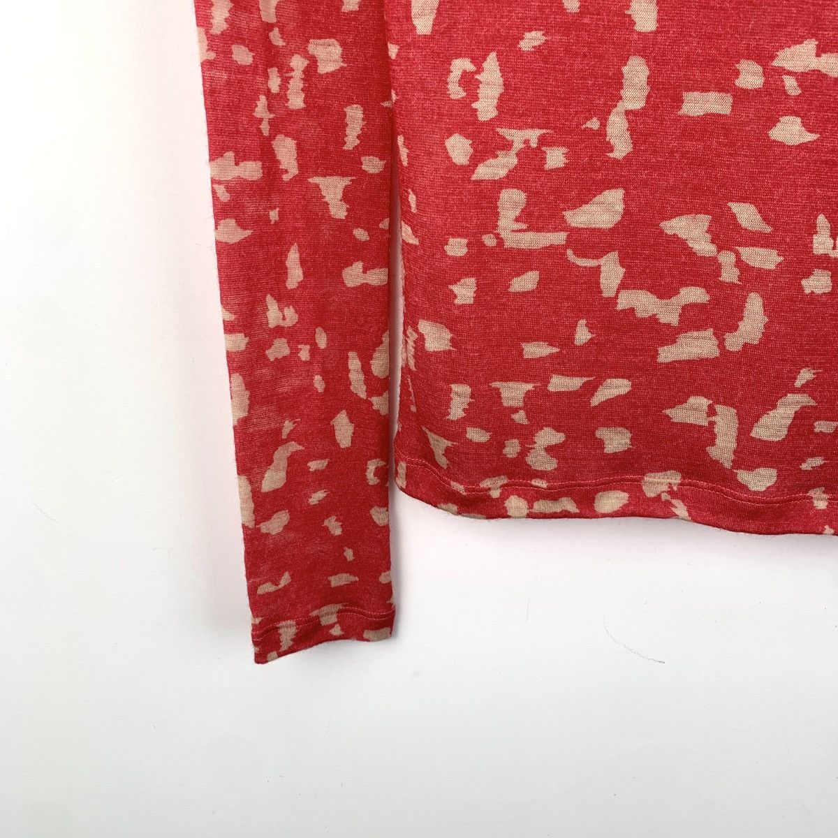 Chloe Chloe Red Printed Wool Crew Neck Long Sleeve T-shirt K26WX Size XS / US 0-2 / IT 36-38 - 4 Thumbnail