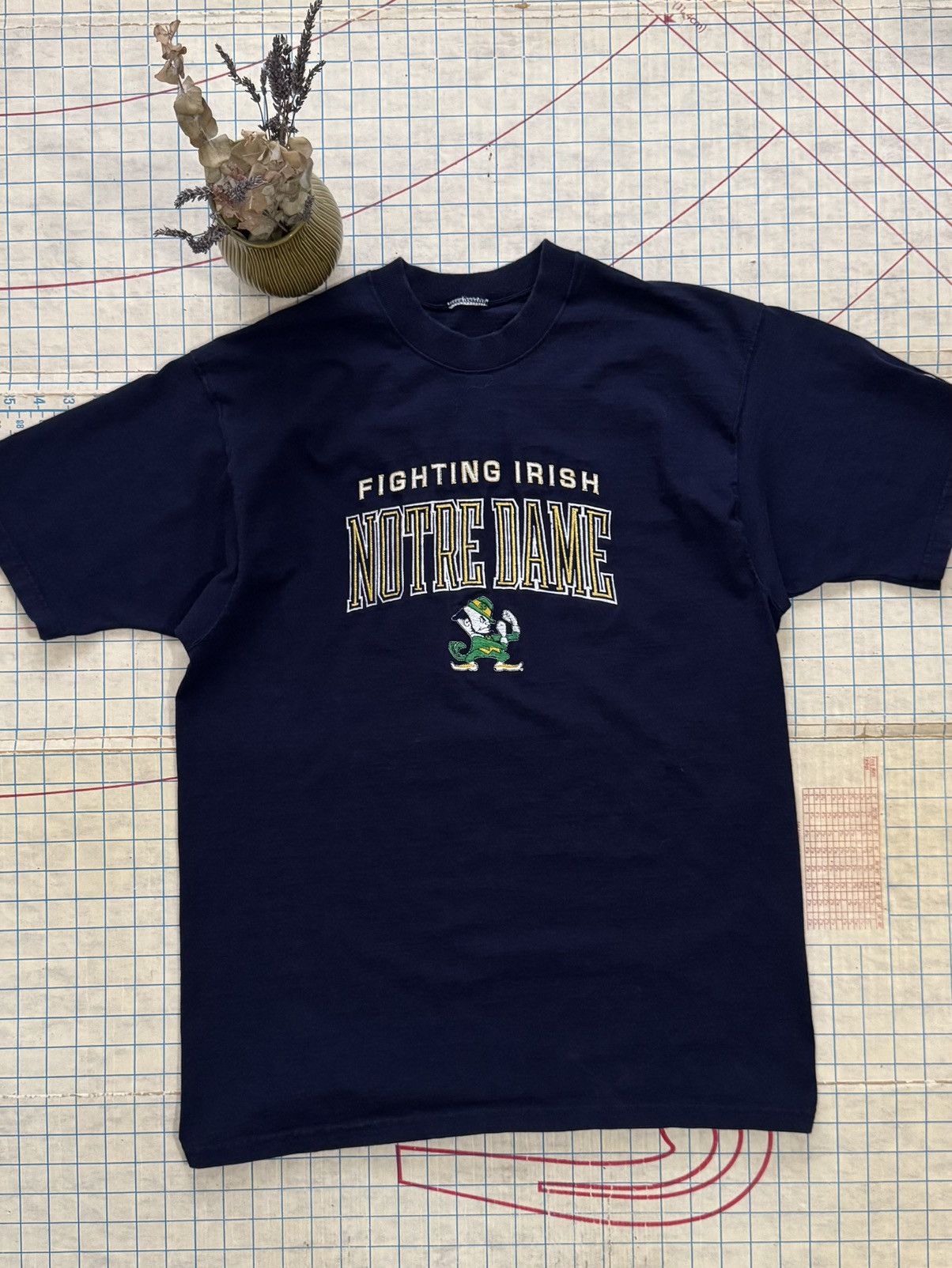 NCAA × Pro Player × Vintage Vintage Pro Player Notre Dame Fighting Irish Embroidered Tee Size US L / EU 52-54 / 3 - 2 Thumbnail