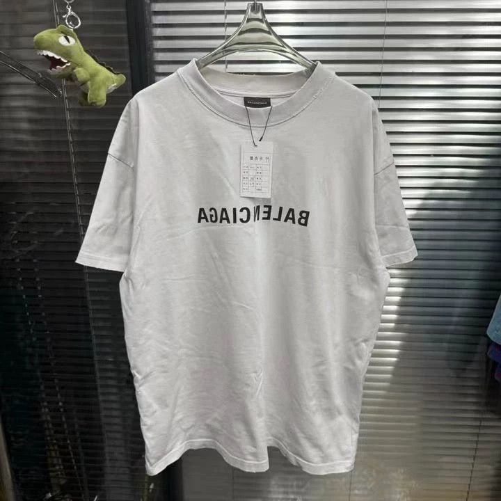 Balenciaga Balenciaga Inverted Logo Short Sleeve Size US L / EU 52-54 / 3 - 1 Thumbnail