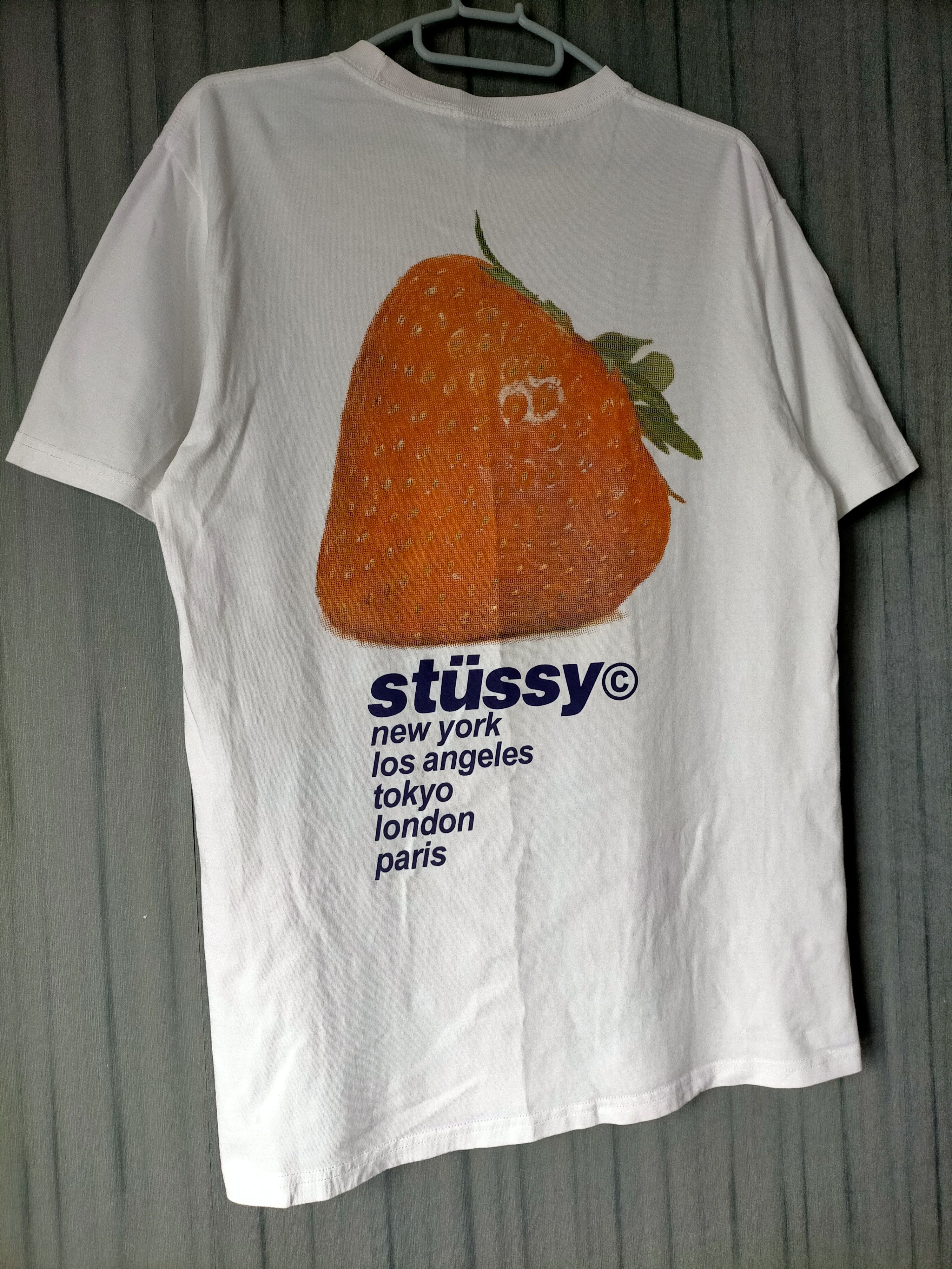 Stussy Stussy Strawberry White Size M Tee Size US M / EU 48-50 / 2 - 3 Thumbnail