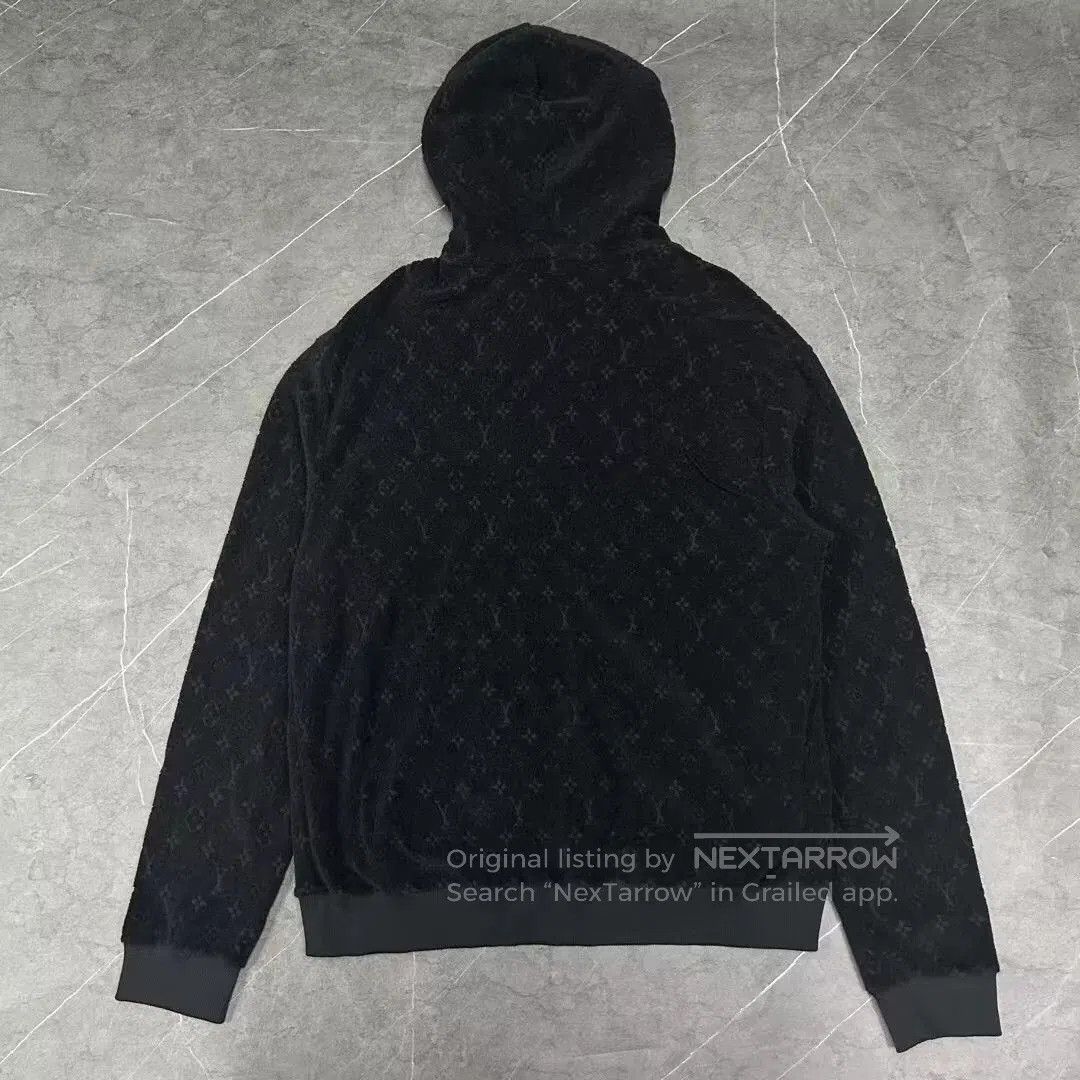 Louis Vuitton louis vuitton black hooded zip-up jacket. Size US XL / EU 56 / 4 - 2 Thumbnail