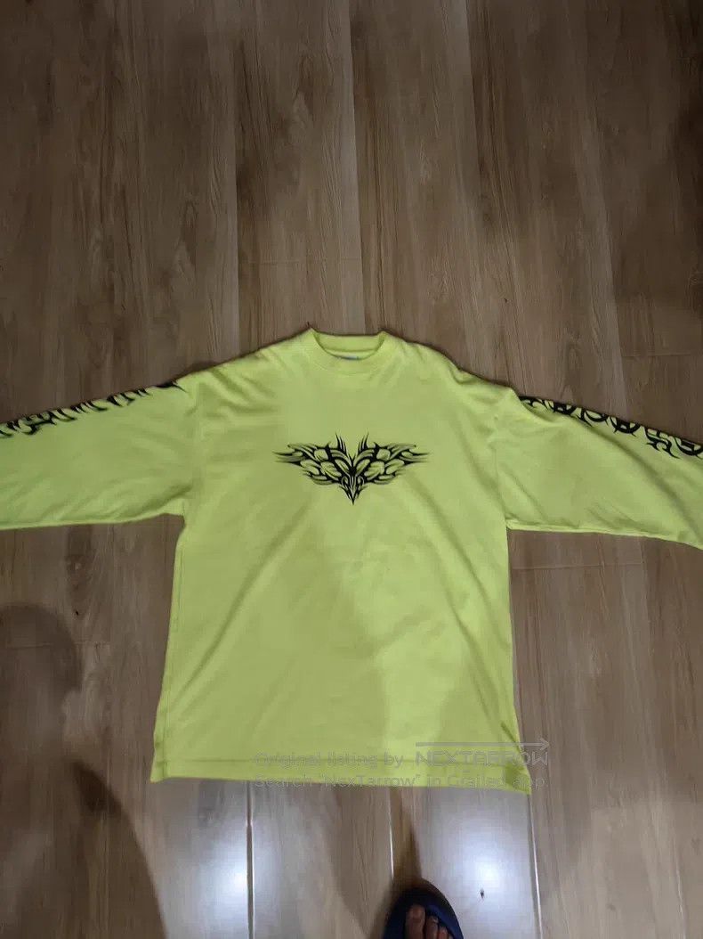 Vetements Vetements Yellow Sanskrit Long Sleeve Size US XS / EU 42 / 0 - 1 Thumbnail
