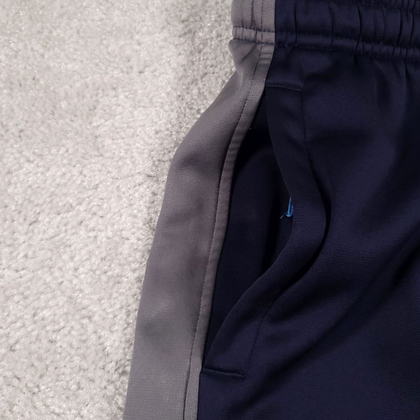 Under Armour VINTAGE Under Armour Sweatpants Mens S Loose Navy Blue Cold Gear Pockets Drawstring Size US 29 - 5 Thumbnail