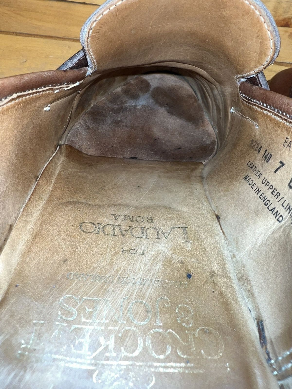 Crockett & Jones Crockett & Jones Eaton' Brown Leather Loafers Size UK 7 E Size US 8 / EU 41 - 10 Thumbnail
