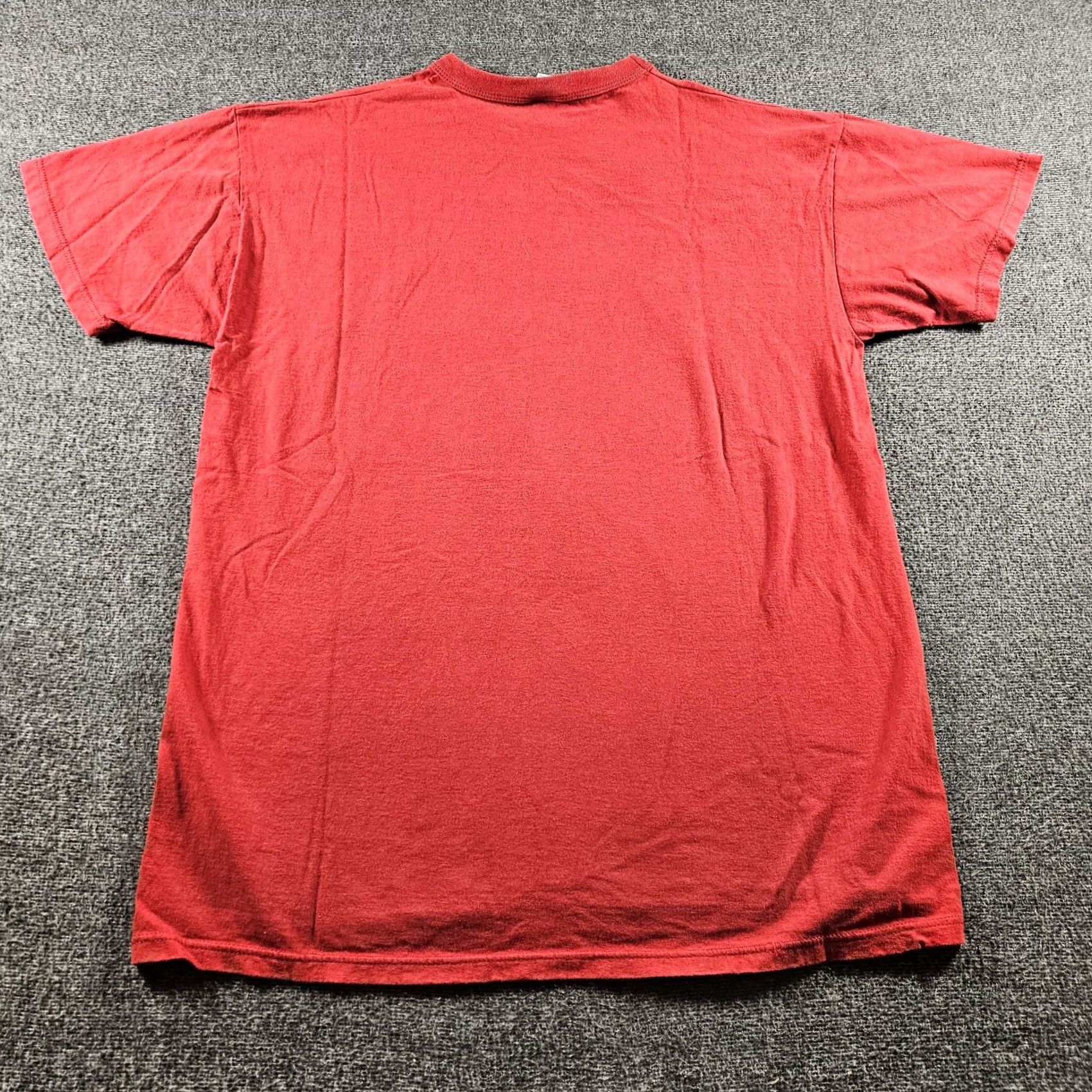 Russell Athletic VINTAGE Russell Athletic Shirt Mens L Red Buick 1937 Car Graphic Tee 90s Size US L / EU 52-54 / 3 - 7 Thumbnail