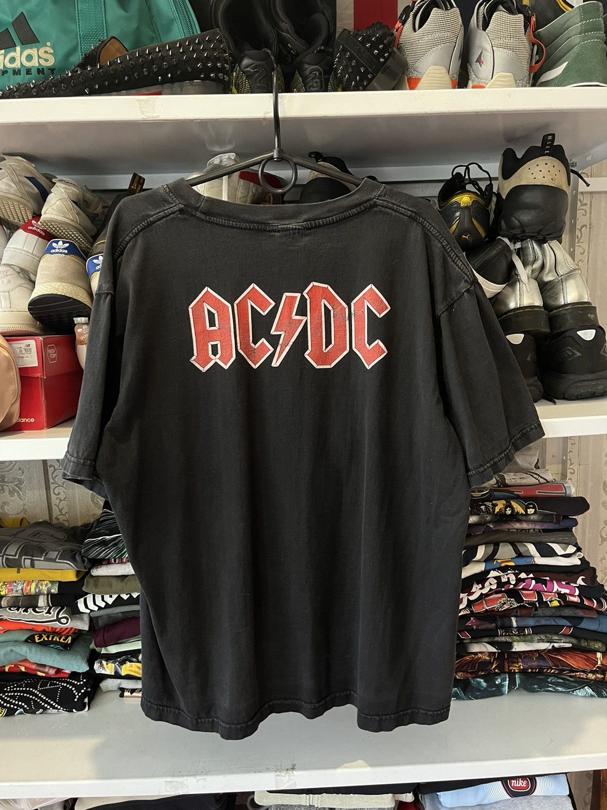 AC/DC Vintage Rare AC/DC Hells Bells Rock Band T Shirt Size US XL / EU 56 / 4 - 3 Thumbnail