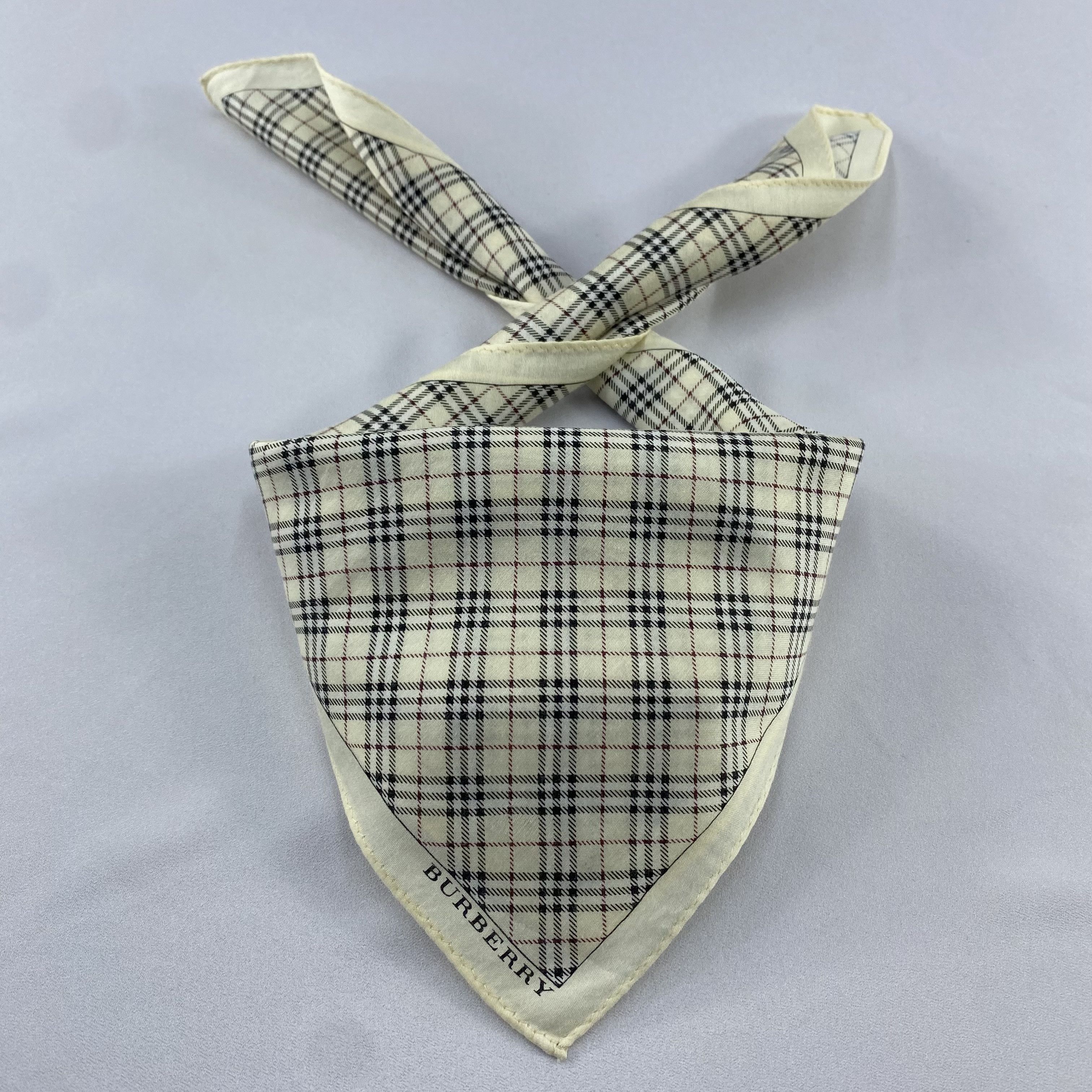 Burberry Burberry Handkerchief / Neckerchief / Bandana C871 Size ONE SIZE - 2 Thumbnail