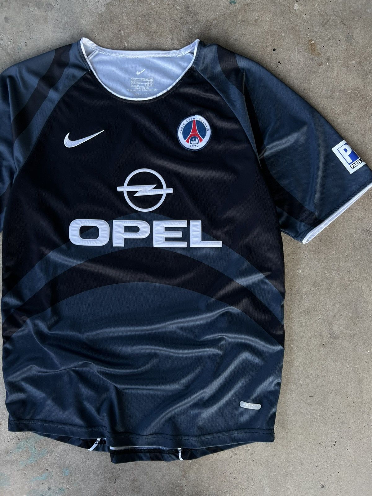 Nike Vintage Nike T90 PSG Paris Saint FC Soccer Futbol Jersey Kit Size US M / EU 48-50 / 2 - 2 Thumbnail