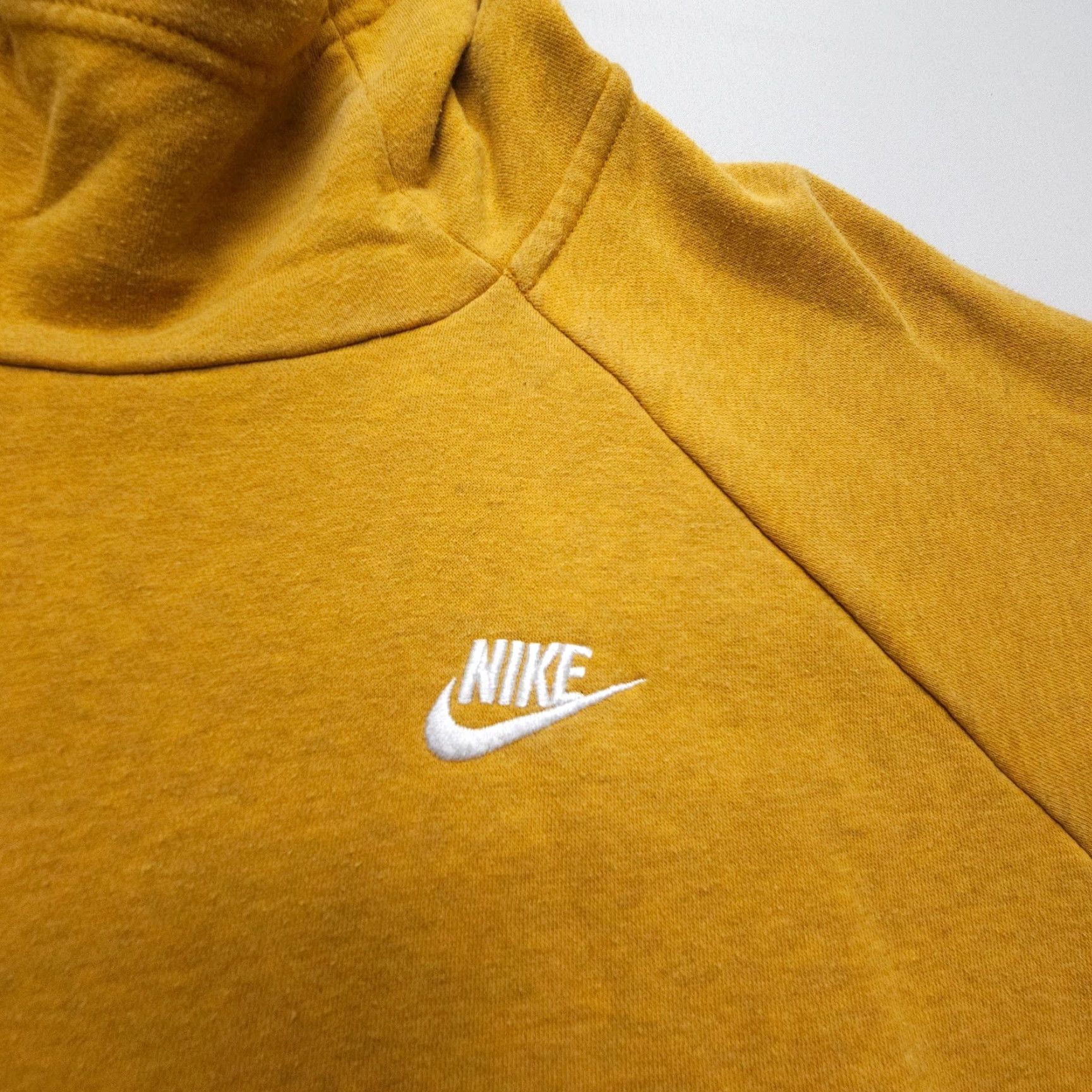 Nike Nike Sportswear Essential Funnel Neck Hoodie Mens XL Yellow Pullover Swoosh Size US XL / EU 56 / 4 - 4 Thumbnail