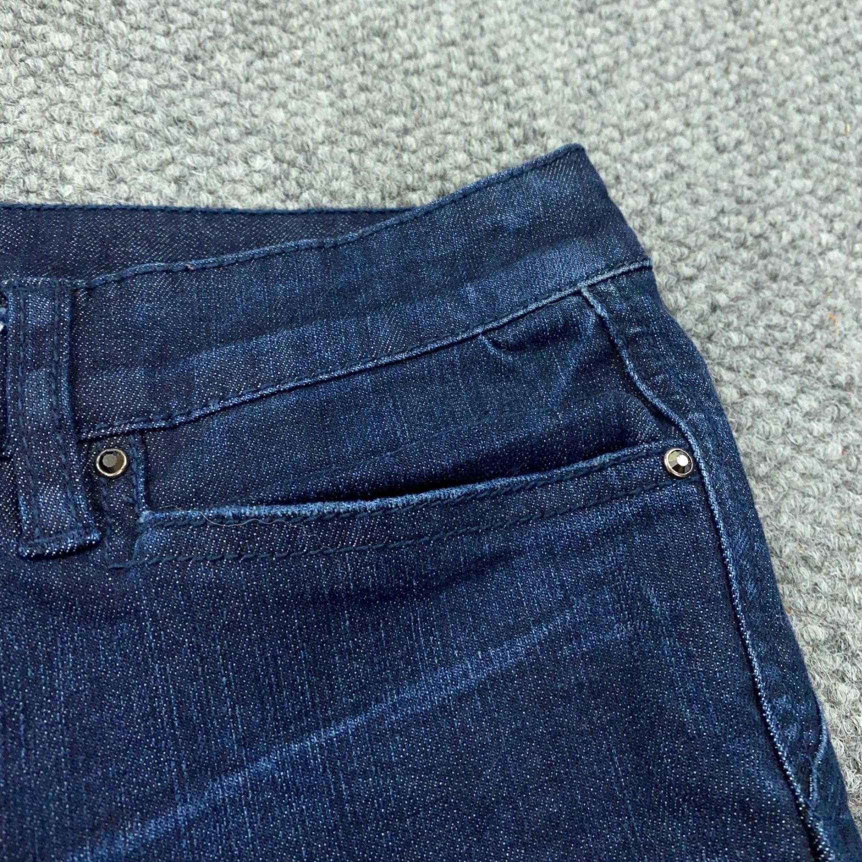 Vintage Caché Jeans Womens Size 10 Blue Stretch Mid Rise Jeans - Cotton Polyester Spandex Rayon Denim Straight Modern Rise 8.5-10.5 In Inseam 28.5 in Regular Size 32" / US 10 / IT 46 - 5 Thumbnail