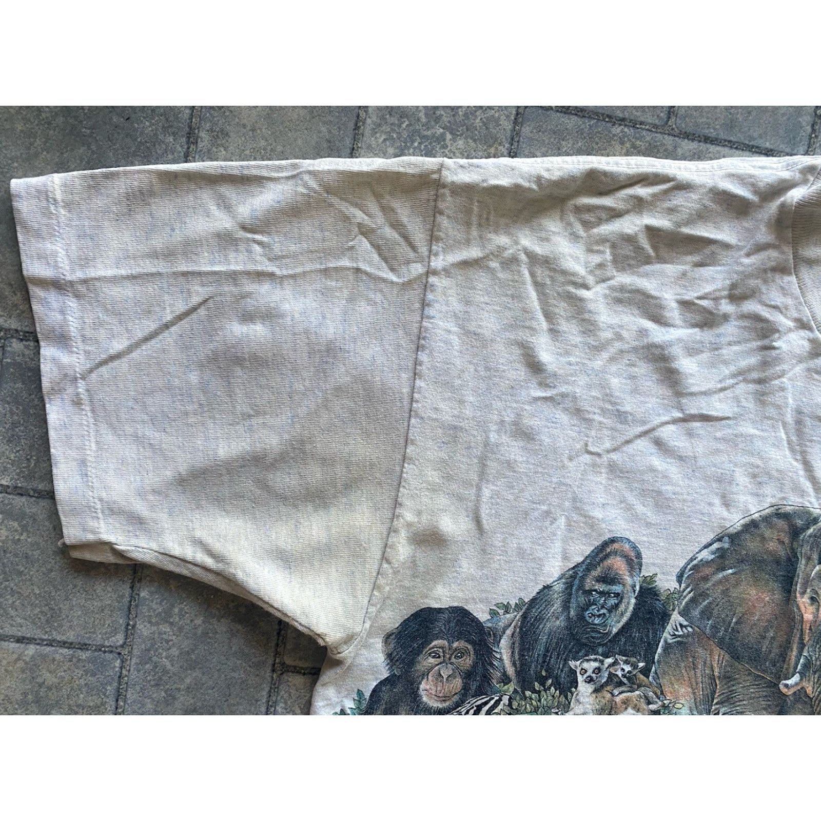 Habitat VINTAGE Habitat T-Shirt Animals Safari Men’s XL Gray Single Stitch Short Sleeve T-Shirt Mens XL Gray Animals Safari Habitat Vintage Size US XL / EU 56 / 4 - 4 Thumbnail