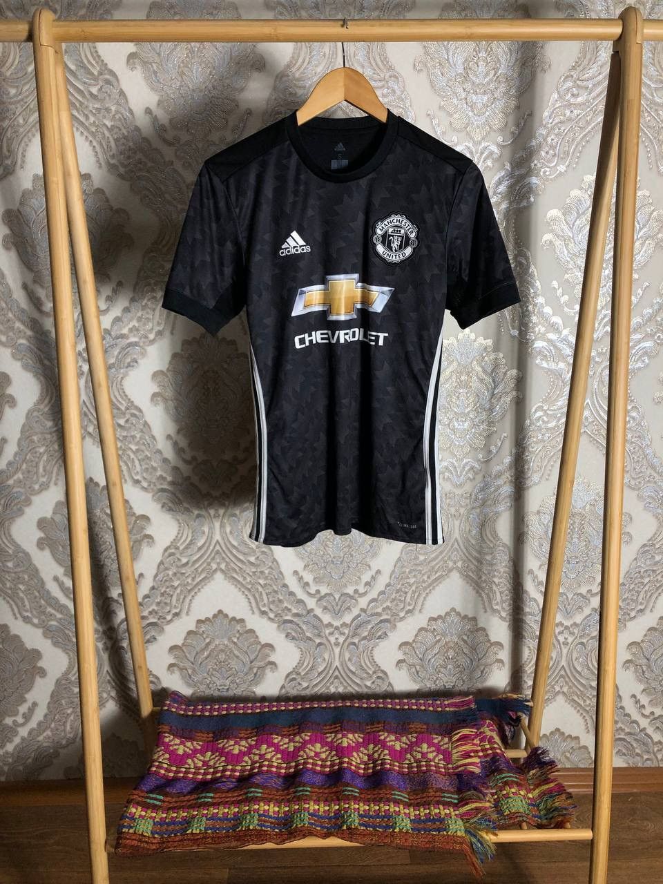 Vintage ADIDAS FC MANCHESTER UNITED ENGLAND SOCCER JERSEY RETRO Y2K Size US S / EU 44-46 / 1 - 1 Thumbnail