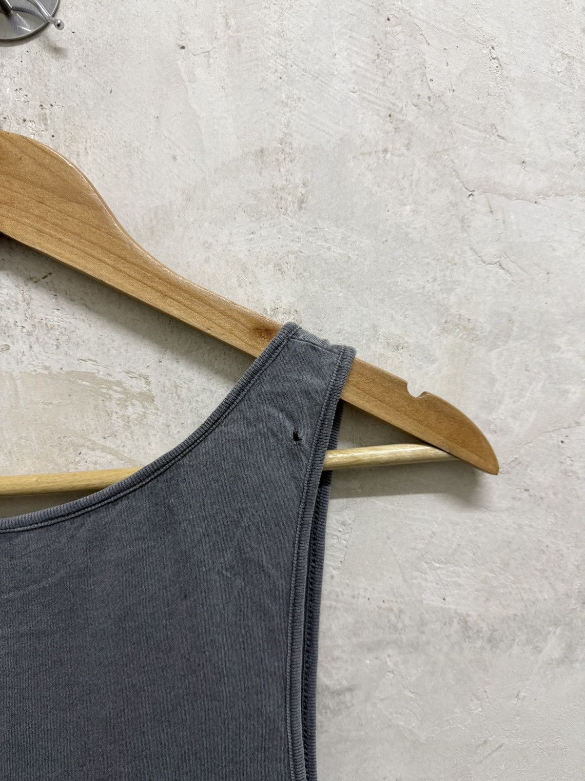 Vintage 🦴 Distressed Bone Punk Tank Top Tee Size US S / EU 44-46 / 1 - 5 Thumbnail