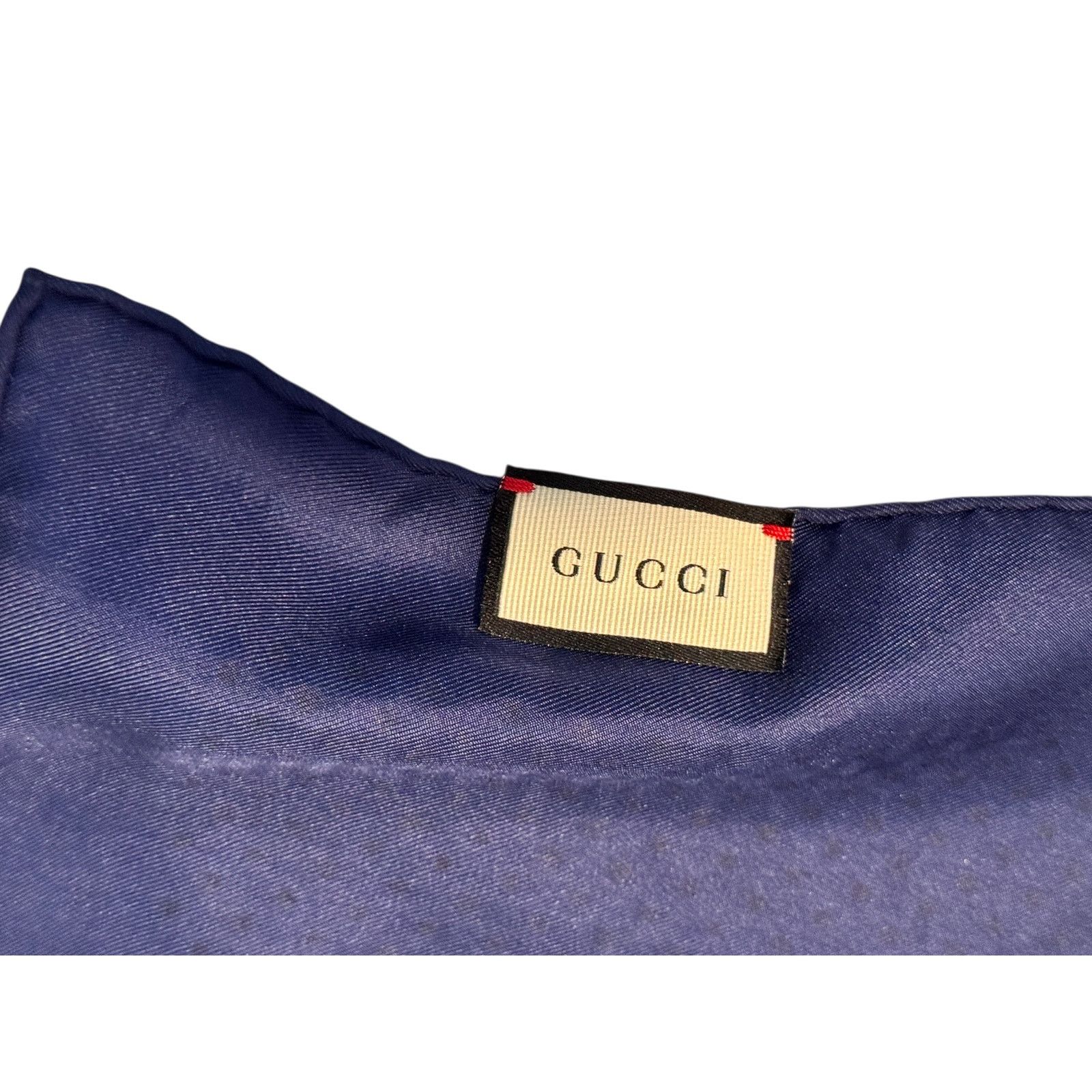 Gucci Authentic GUCCI "GUCCY" Gold Star SEGA® Print Silk Scarf Size ONE SIZE - 6 Thumbnail