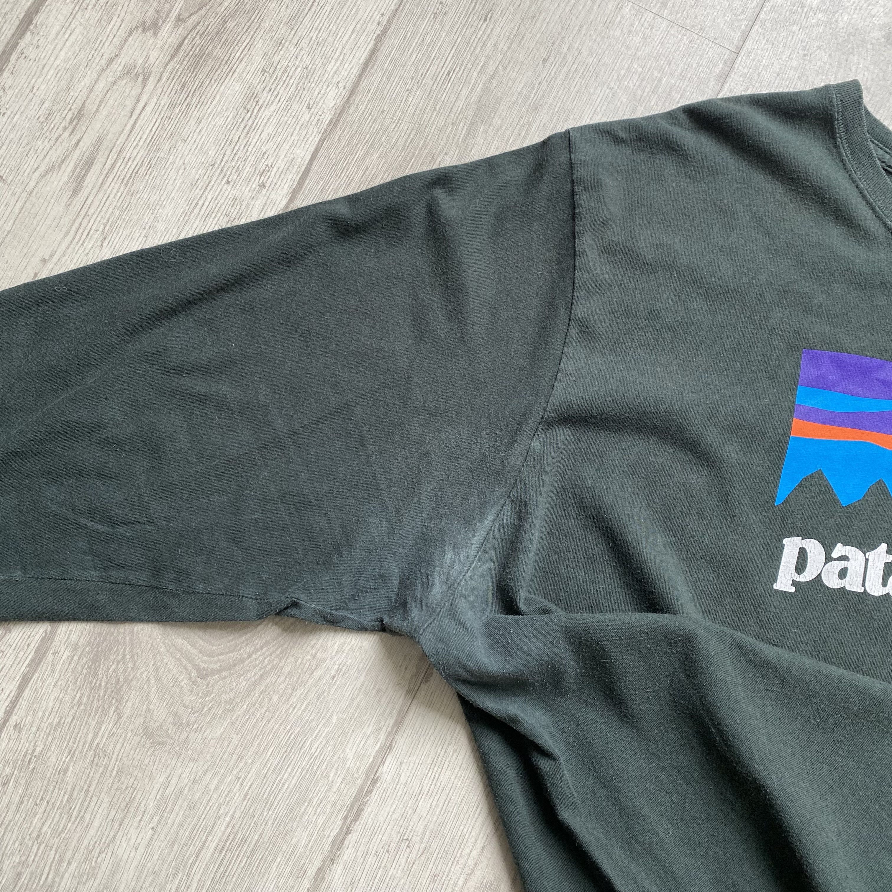 Patagonia 🏔️ Vintage Patagonia Long Sleeve Logo Tee Size US XXL / EU 58 / 5 - 9 Thumbnail