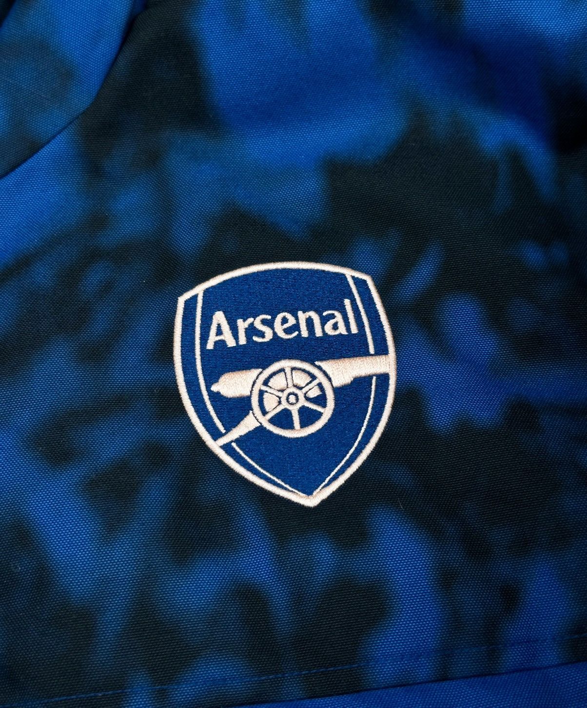 Adidas Adidas FC Arsenal Down Jacket Hooded Blue/Black/Pink Size L Size US L / EU 52-54 / 3 - 11 Thumbnail