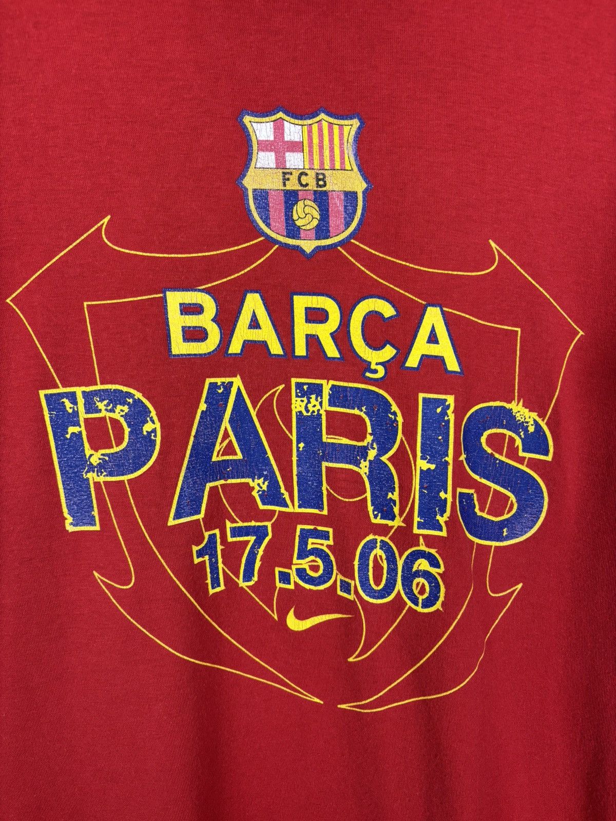 Nike Vintage Nike Barca Paris 2006 Ronaldinho #10 T-Shirt Red S Size US S / EU 44-46 / 1 - 2 Thumbnail