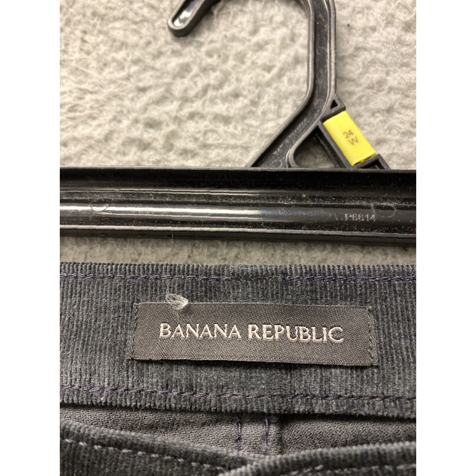 Banana Republic Banana Republic Pants Womens Charcoal Velvet Slim Tapered Zip Pockets 29x31 Dress Work Casual Size 29" - 4 Thumbnail