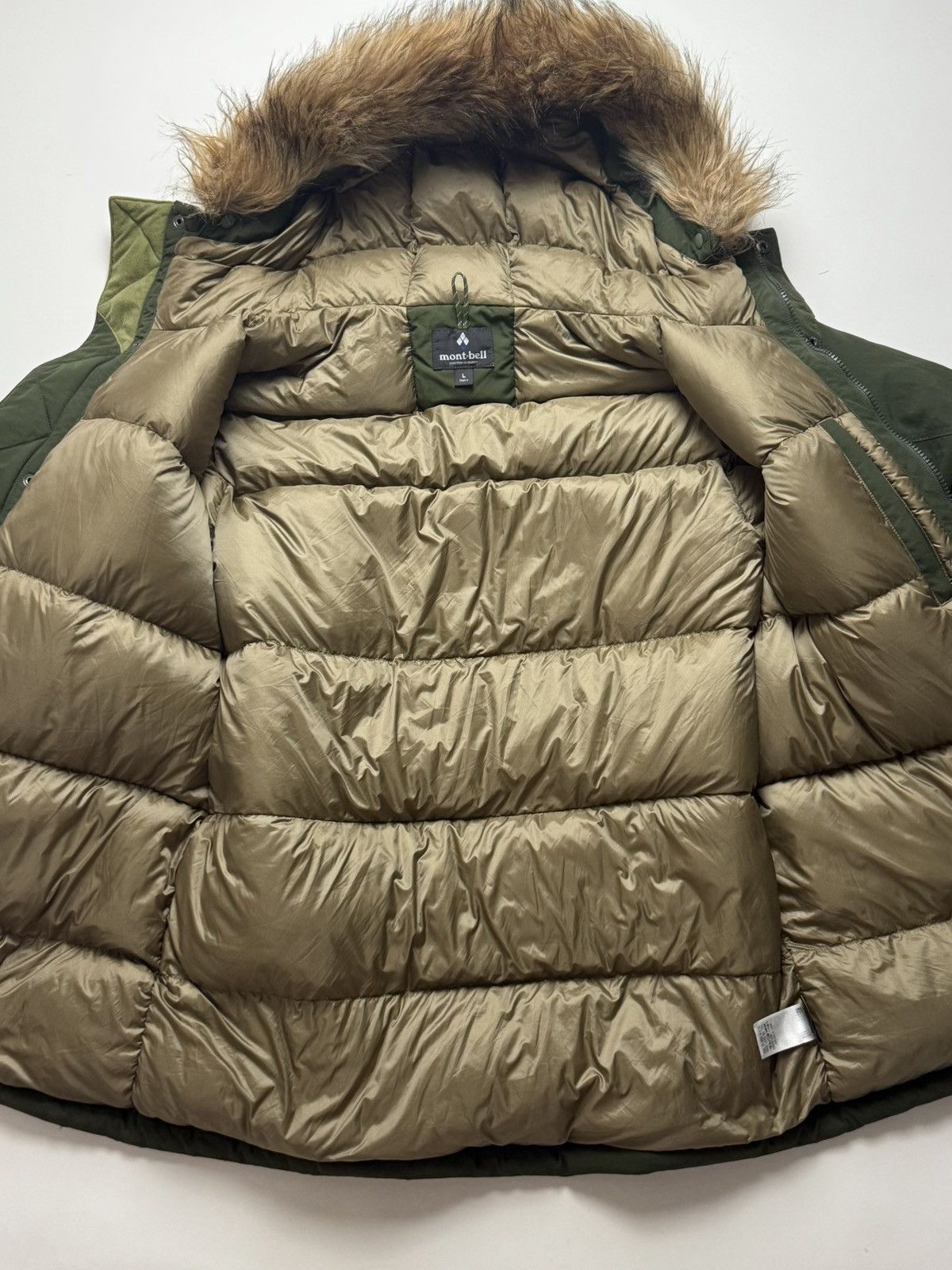 Montbell Montbell Fur Logan Down Parka khaki green Size US L / EU 52-54 / 3 - 4 Thumbnail