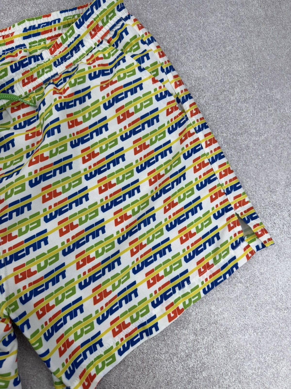 GCDS GCDS Swimwear Multicolor Shorts Size M Size US 32 / EU 48 - 2 Thumbnail