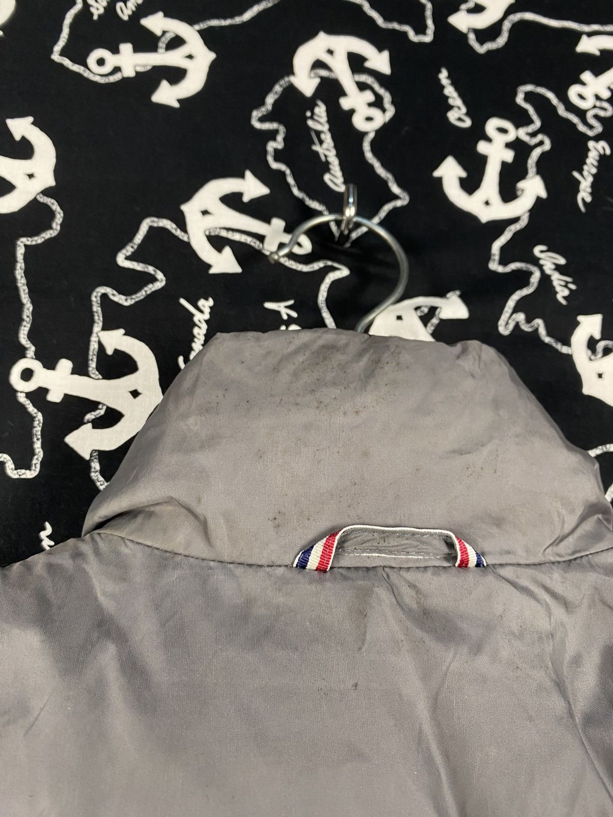 Tommy Hilfiger Tommy Hilfiger Puffer Vest Grey Sleeveless Jacket Japan Size US S / EU 44-46 / 1 - 23 Thumbnail