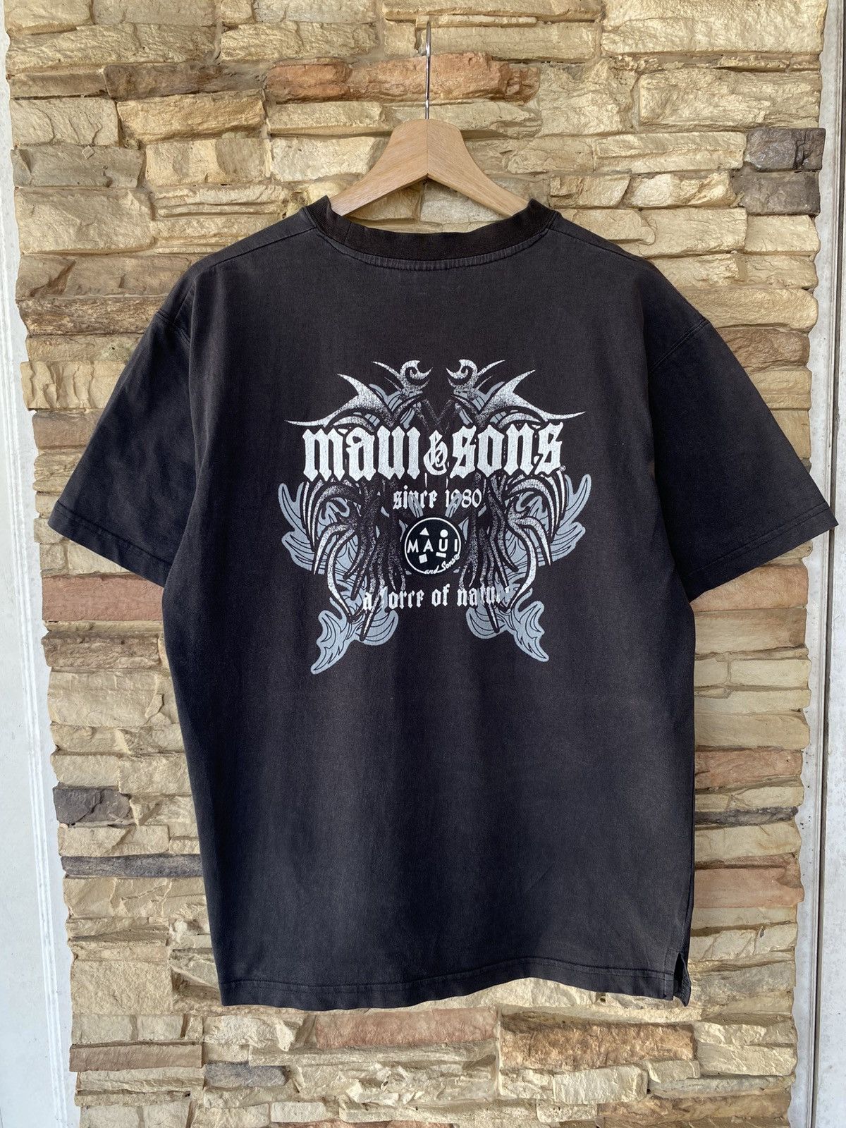 Maui and Sons Vintage Maui And Sons Surfing Tees tribal affliction gothic Size US L / EU 52-54 / 3 - 1 Thumbnail