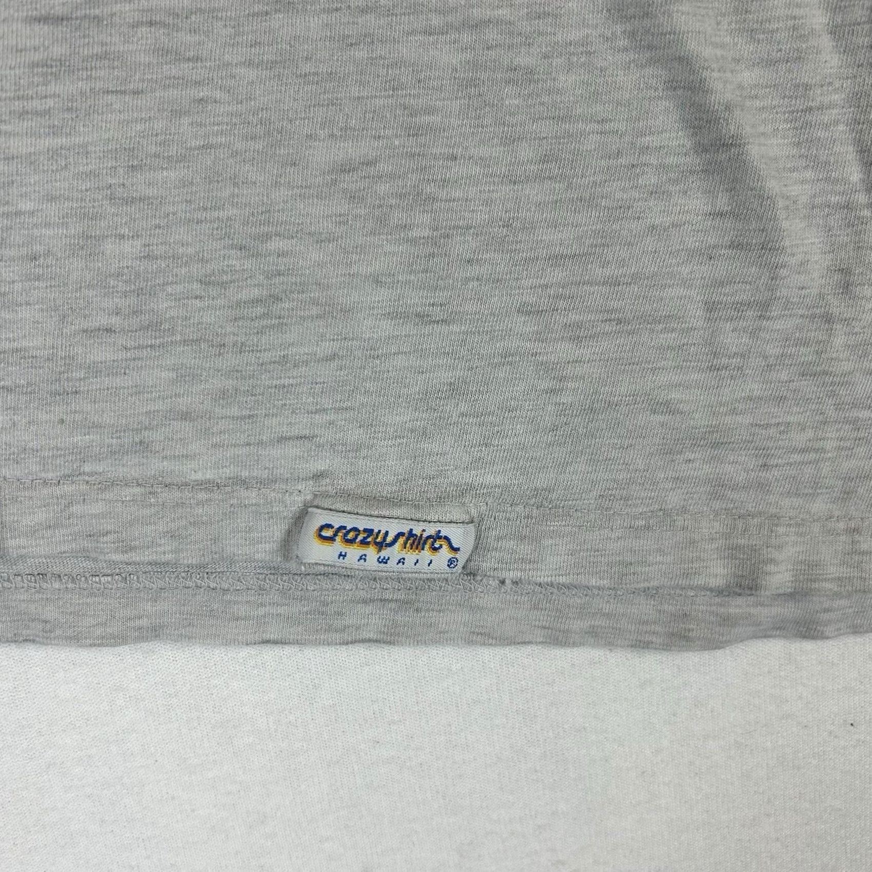 Vintage VINTAGE Crazy Shirts Hawaii T-Shirt Mens Large Gray Buffalo Graphic Print FLAWED Size US L / EU 52-54 / 3 - 4 Thumbnail
