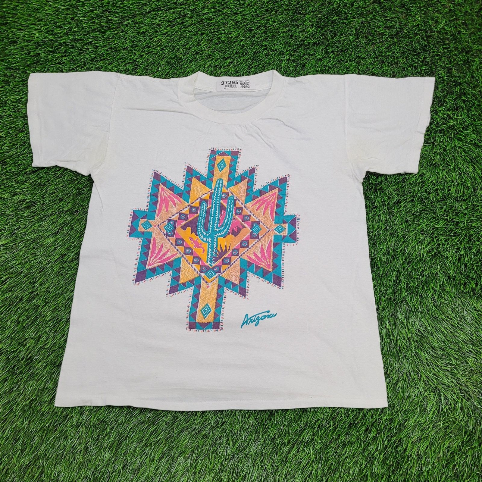 Vintage Vintage 90s Native-America Aztec Shirt Womens Large 20x22 Size L / US 10 / IT 46 - 1 Thumbnail