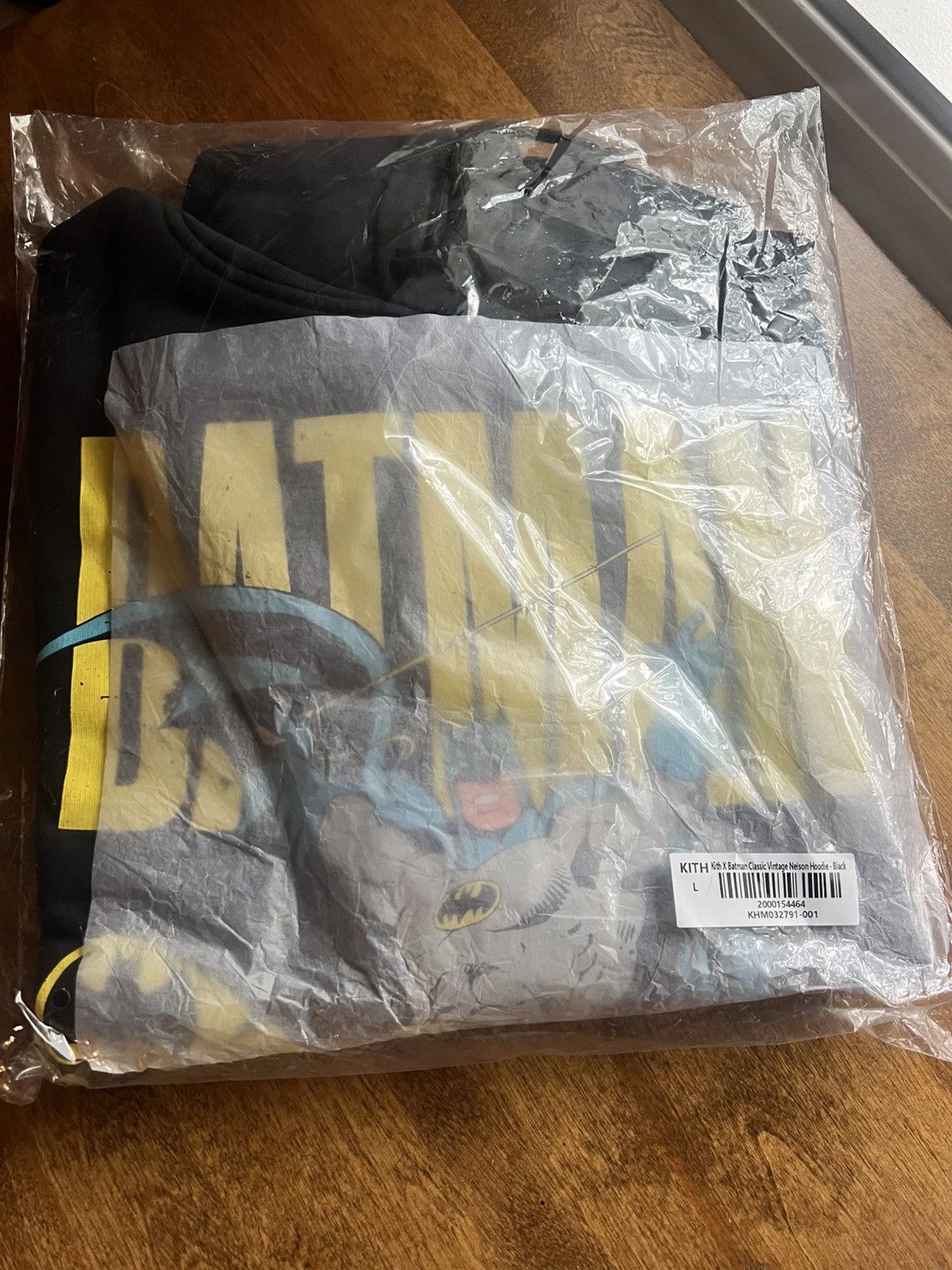 DC Comics Kith Batman Classic Vintage Nelson Hoodie Size US L / EU 52-54 / 3 - 3 Thumbnail