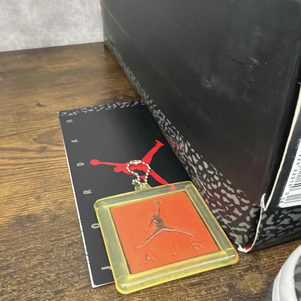 Jordan Brand Air Jordan 3 Retro Fear Pack 2013 Size 11 626967-040 OG Rare Size US 11 / EU 44 - 10 Thumbnail
