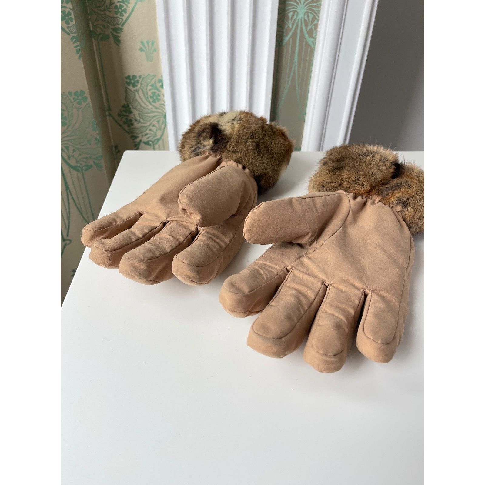 Prada Prada Fur Beige Nylon Gloves Size 8 Vintage 2000 Size ONE SIZE - 15 Thumbnail