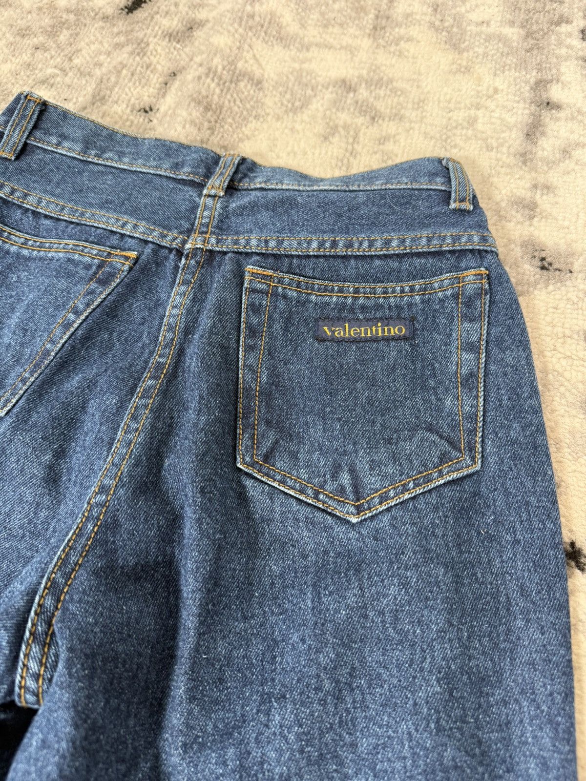 Valentino Vintage Valentino Denim Jeans Size 28" / US 6 / IT 42 - 3 Thumbnail