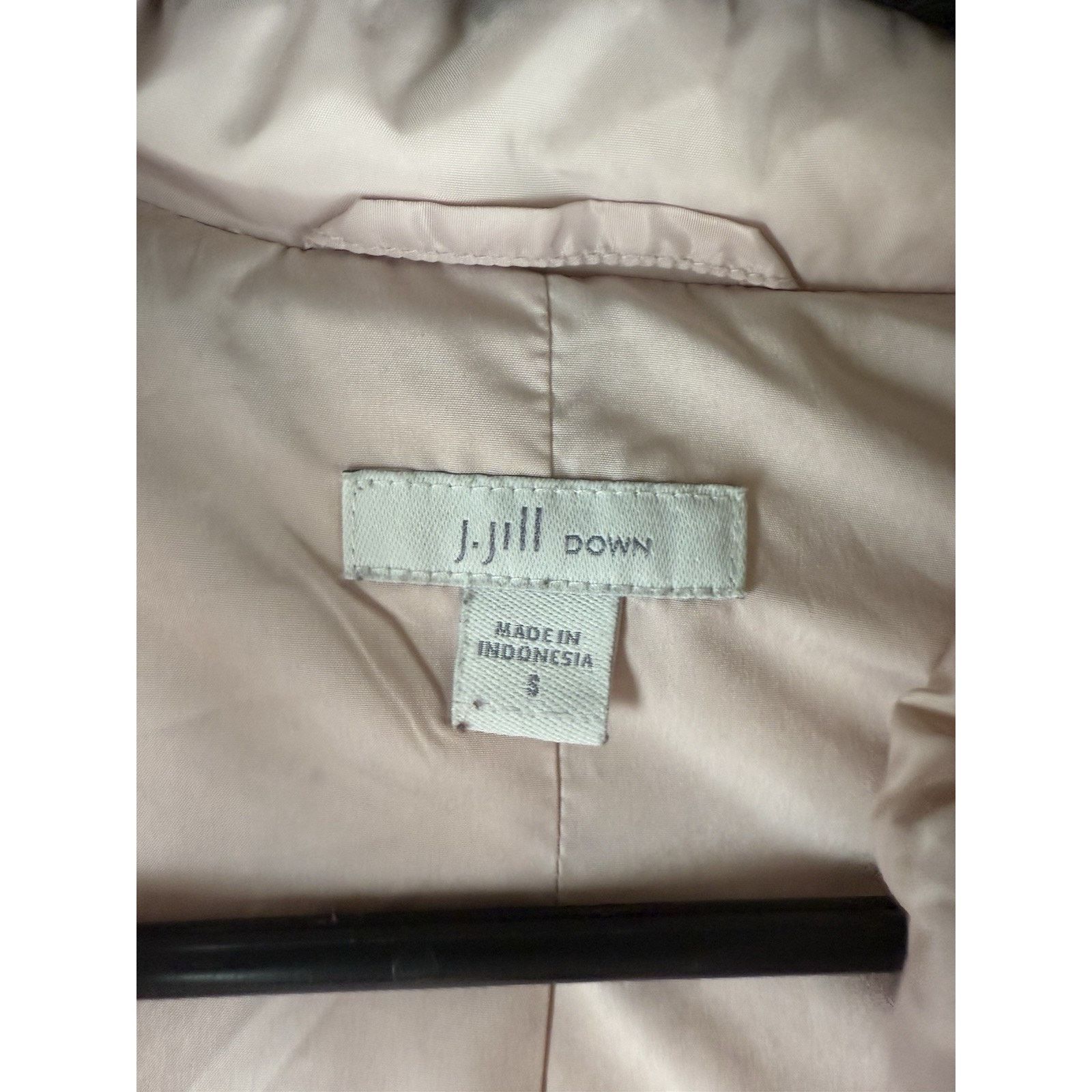 J. Jill J Jill Down Puffer Vest Womens Small Pink Full Zip Pockets Size S / US 4 / IT 40 - 2 Thumbnail