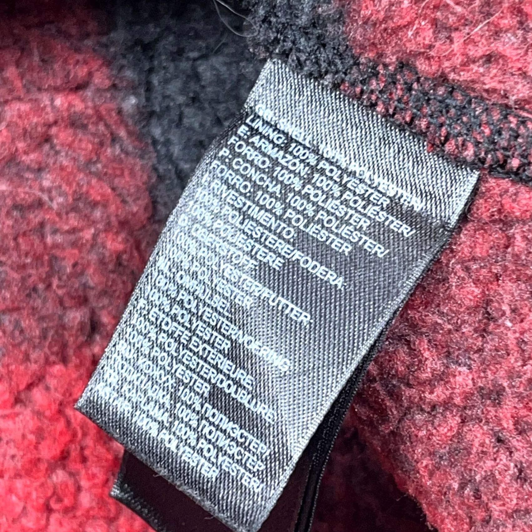 The North Face - It includes all the relevant keywords: "North Face Sweater Men XXL Red Black Buffalo Plaid Pullover 1/2 Zip Gordon Lyons Size US XXL / EU 58 / 5 - 5 Thumbnail