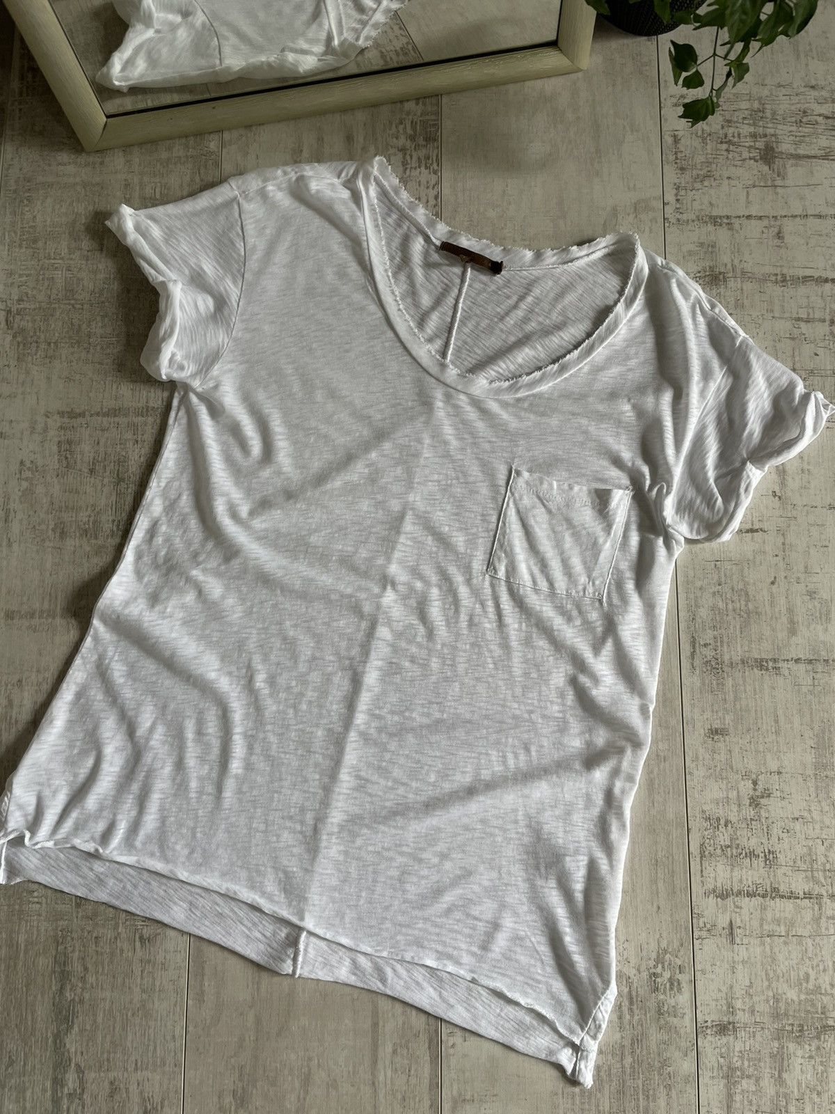 Rag & Bone Rag & Bone Distressed White Vintage T-Shirt Size M / US 6-8 / IT 42-44 - 2 Thumbnail