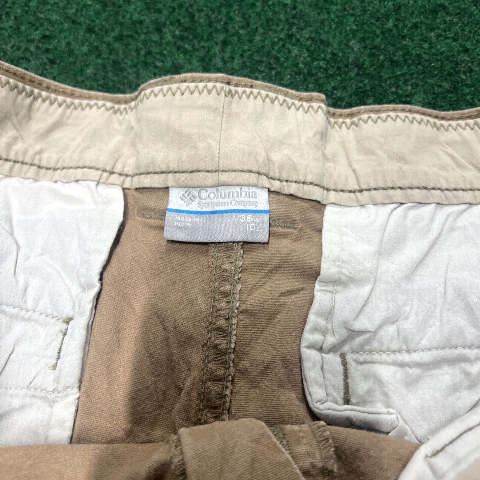 Vintage Columbia Hiking Cargo Shorts Men's Size 36W X 10L Brown Khaki Pockets Outdoor Size US 36 / EU 52 - 4 Thumbnail
