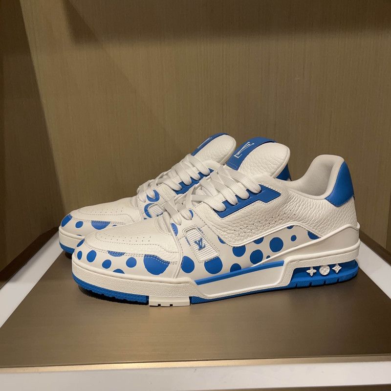 Louis Vuitton Yayoi Kusama x Louis Vuitton Polka Dot Trainers 0079 Size US 10.5 / EU 43-44 - 1 Thumbnail