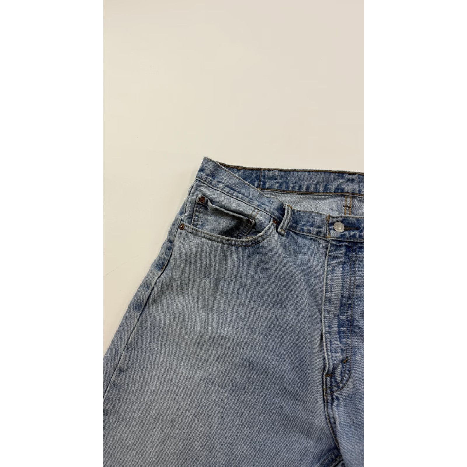 Levi's Levi's 505 Jeans Mens 38x29 Light Wash Blue Denim Straight Leg Regular Fit Jeans Size US 38 / EU 54 - 2 Thumbnail