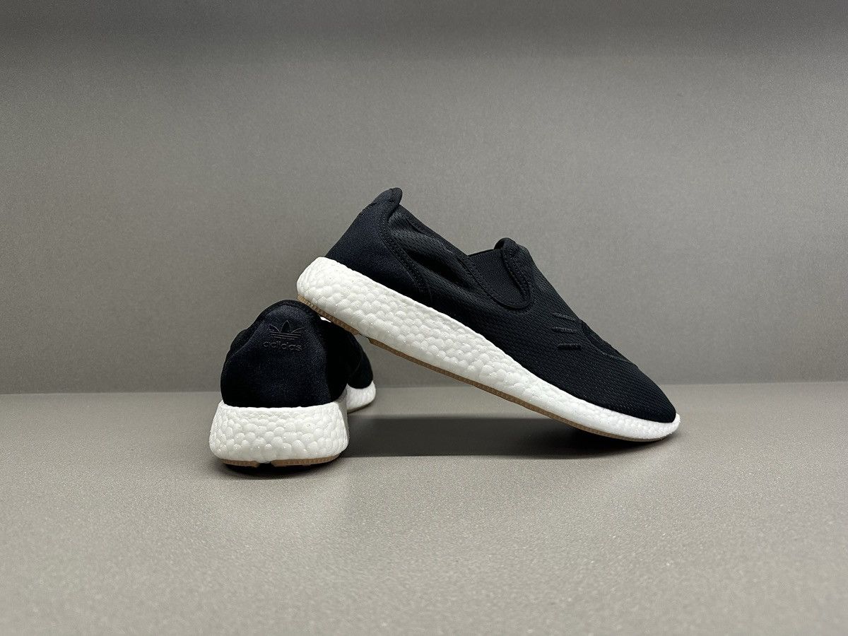 Adidas × Pharrell Adidas Pure Slip-On Human Made Black Size US 8.5 / EU 41-42 - 8 Thumbnail