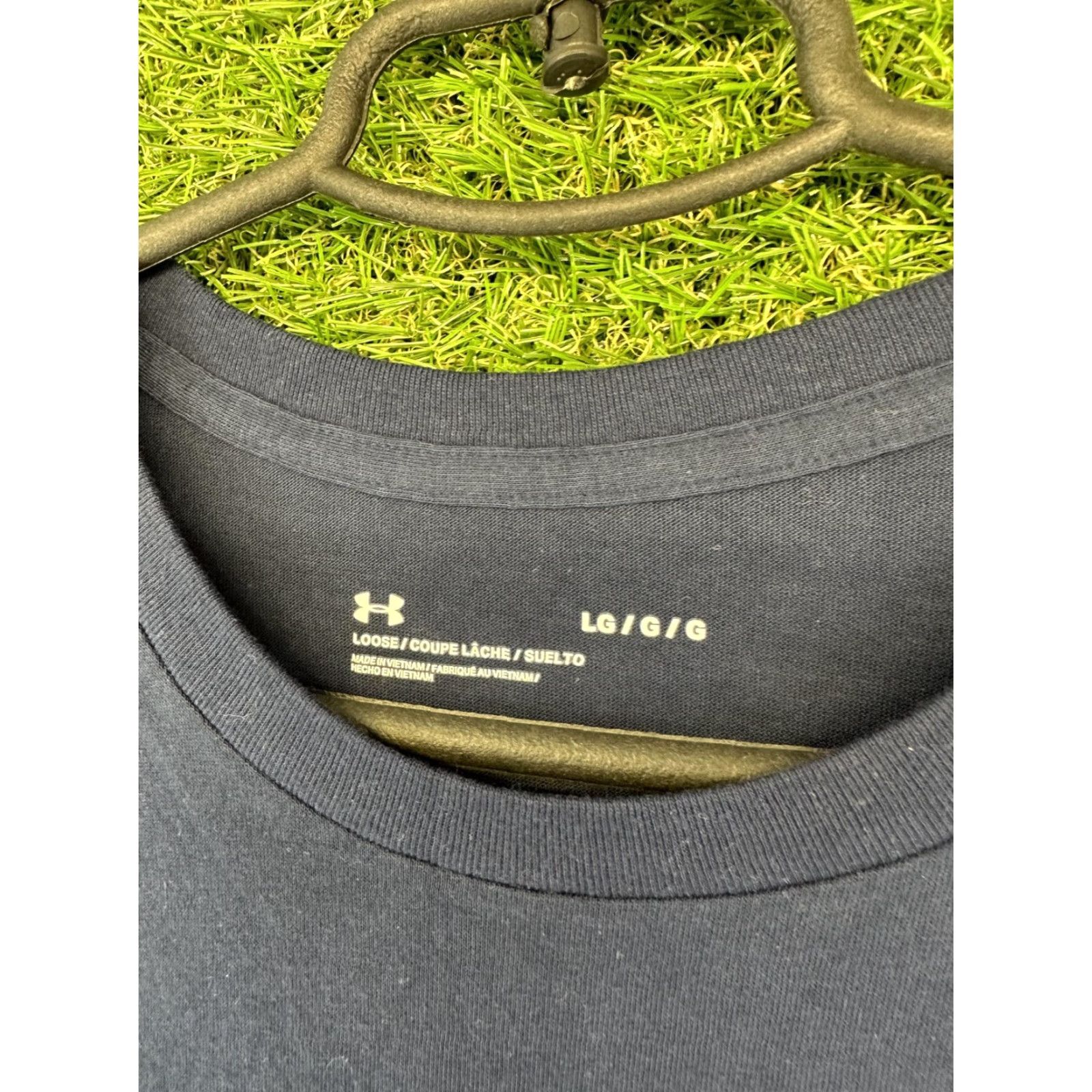 Under Armour Under Armour Freedom Men T-Shirt Jersey Large L Navy blue Print Solid Short Sleeve"} Size US L / EU 52-54 / 3 - 5 Thumbnail