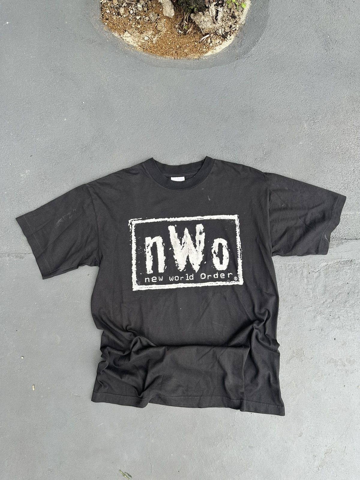 WCW/nWo Vintage NWO New World Order WWF WWE WCW Wrestlin Tee Size US L / EU 52-54 / 3 - 1 Thumbnail